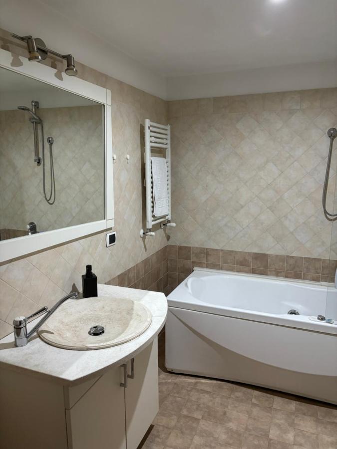 Boutique Rooms Trastevere Rome Extérieur photo